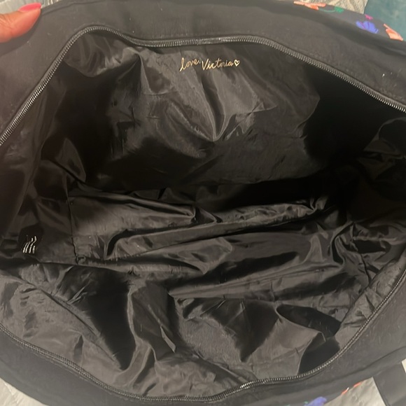 Victoria Secret Large Bag Tote w Flowers - Picture 6 of 8